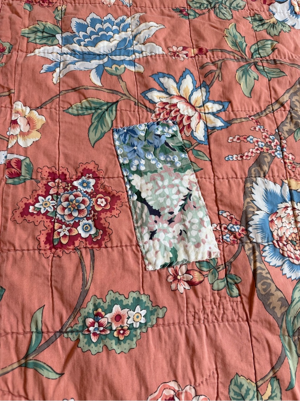 Handmade Patchwork Quilt 76x98 Floral Backing Cottage Farmhouse Queen Size - Picture 6 of 10